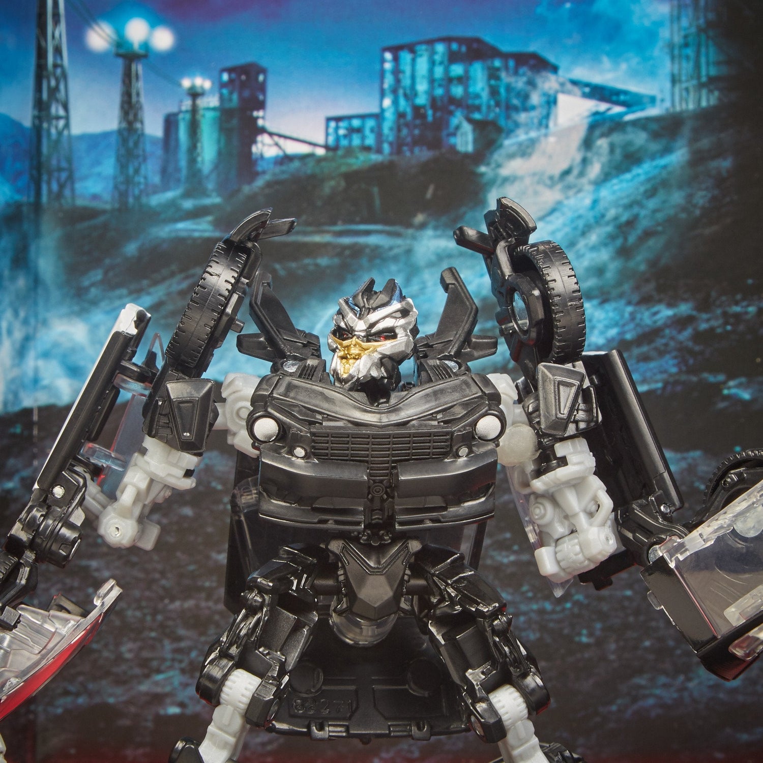 Transformers Studio Series 28 Deluxe Class Movie 1 Barricade Figure