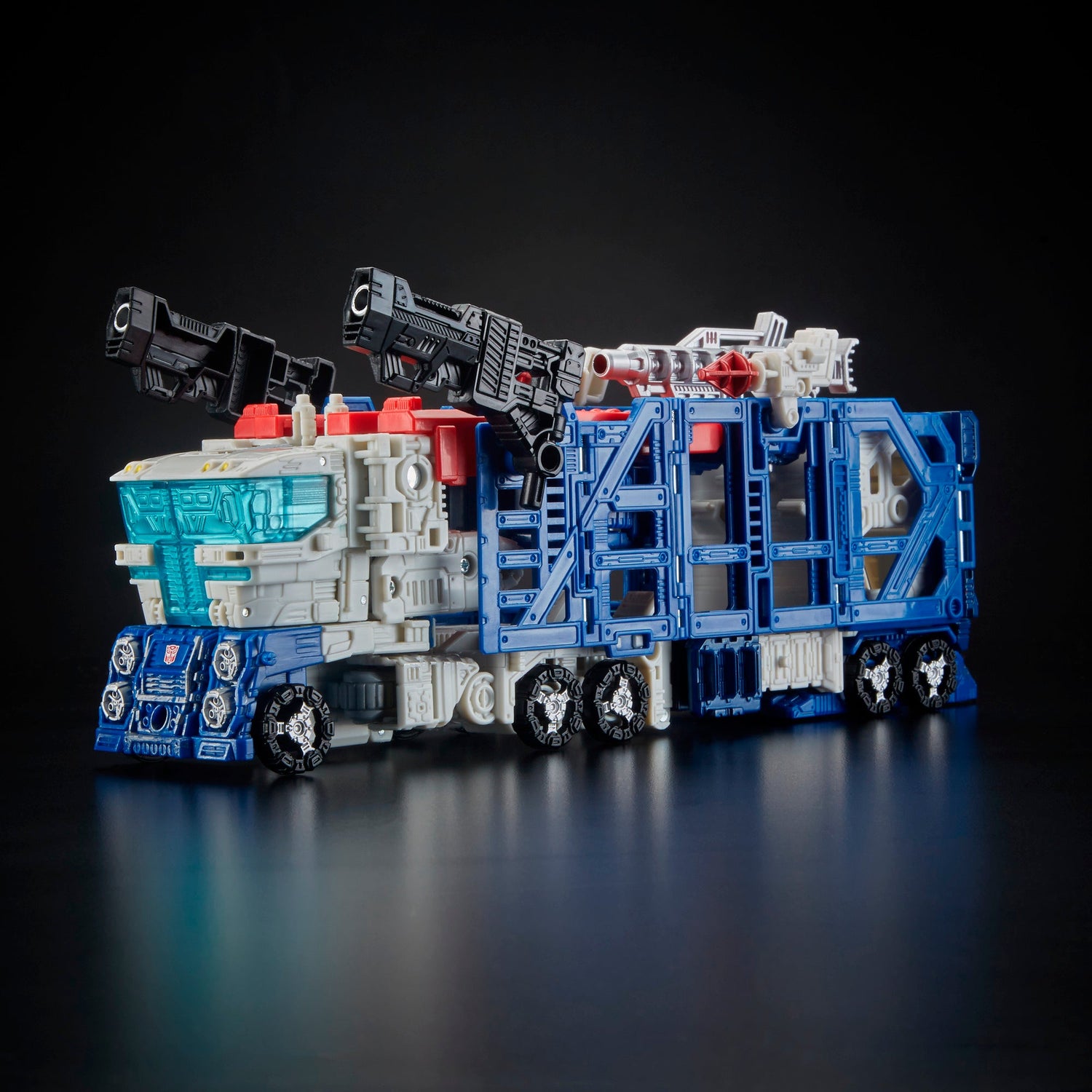 Transformers Generations War for Cybertron: Siege Leader Class WFC-S13 Ultra Magnus Action Figure